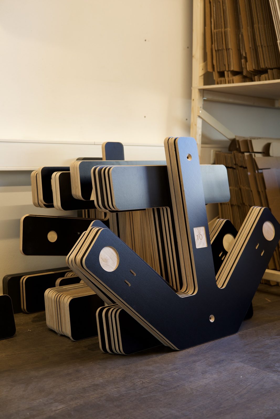 Stapel afgewerkte Fietsplaat rocker plates
